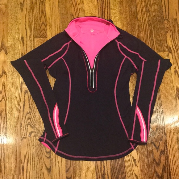 Lululemon Reversible Long Sleeves - Picture 2 of 3